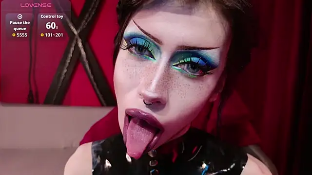 devvilss toy online show from July 22, 8:21 pm