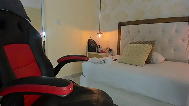 JOLIEBENSON1 online show from July 22, 2:56 am