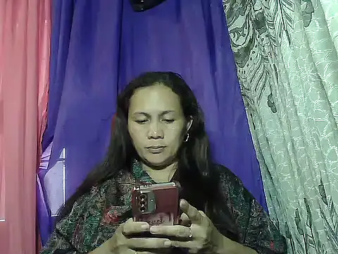 prettymomma24xx online show from July 30, 1:17 am