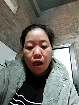 donaaa2 online show from February 13, 1:18 am