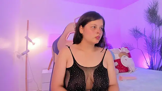 scartleth  online show from January 7, 2:09 pm