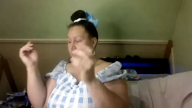 Snapshot of DallaStone chatting on October 4, 3:16 pm DallaStone online show from October 4, 3:16 pm
