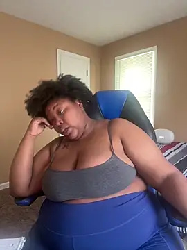 Chocolatebunnyxx96 online show from May 3, 3:59 pm