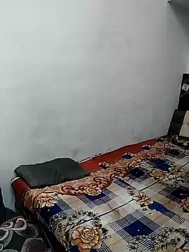 Cute-angle-1 online show from March 16, 8:40 am