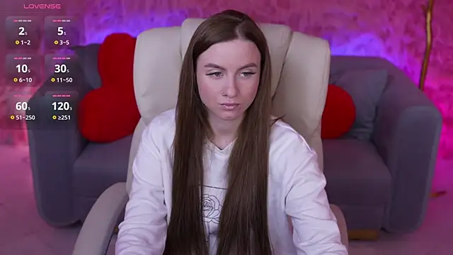 AlexaFleur online show from February 25, 2:15 pm