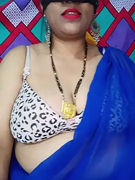Hot-BHABHI696 online show from May 25, 6:40 pm