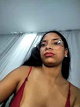 KATALINA SANTANA  online show from April 7, 12:12 am