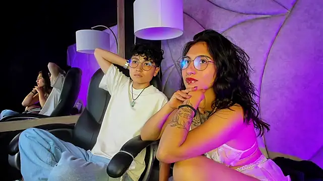 velvet mystic online show from April 22, 3:47 am