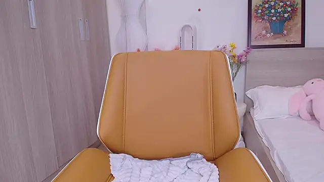 BunnyT Bae   online show from June 11, 9:39 am