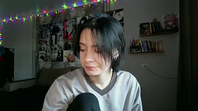 LxayBloom online show from January 15, 6:19 am