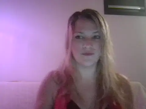 Pxetiteblonde1 online show from January 10, 4:33 pm