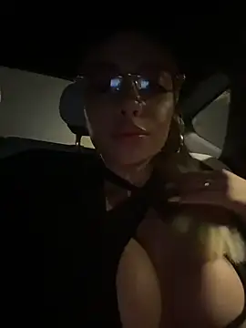 Ginevrafedez online show from January 11, 4:28 am