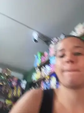 lannabellx online show from June 18, 10:03 pm