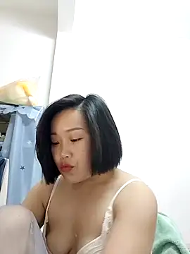   BingBing   online show from March 15, 8:33 pm