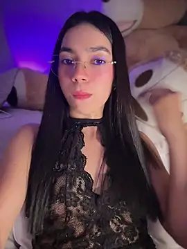 Eveliin ruiz online show from April 21, 8:05 pm
