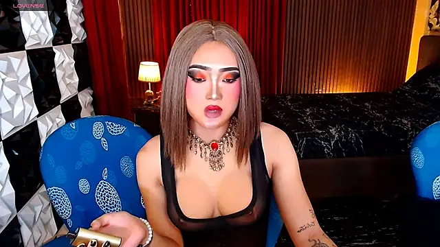 SeductiveJilianTS online show from February 24, 7:51 am