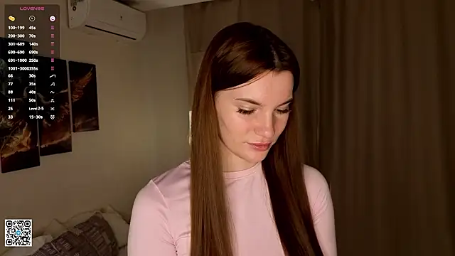 LaveraMeling online show from March 8, 6:39 am