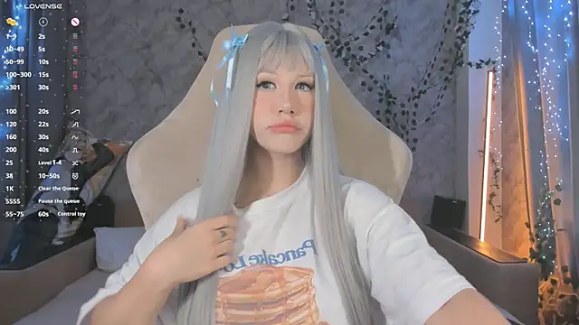 Necucubi02 online show from July 31, 5:52 am