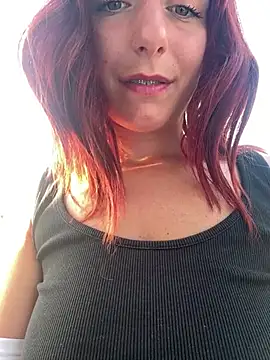 Ilovemypussy99 online show from July 28, 4:39 pm