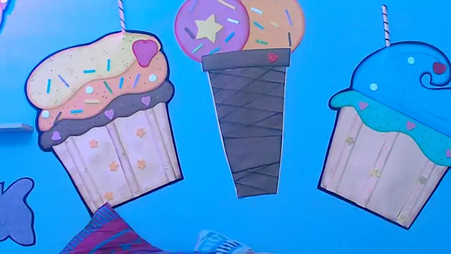 skinnysexzara18 online show from February 7, 2:04 am