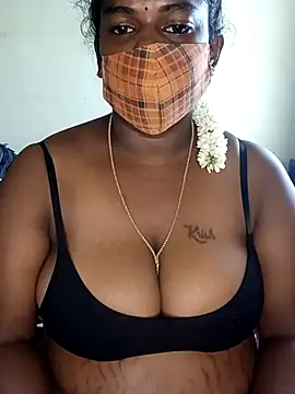 Milky Julia online show from June 22, 6:54 am