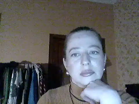 Miralisse online show from February 28, 10:42 pm