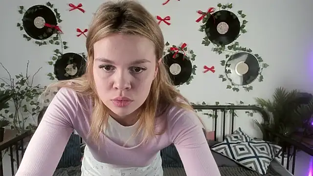 ScarletMarney online show from March 14, 3:29 am