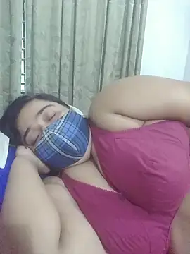 momo loves online show from July 23, 1:58 am