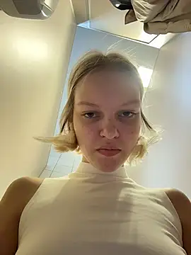AshleyMur online show from June 12, 5:37 am
