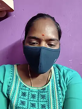 Tamil Hot Divya online show from March 4, 10:33 am