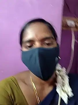 Tamil Hot Divya online show from March 9, 6:33 pm