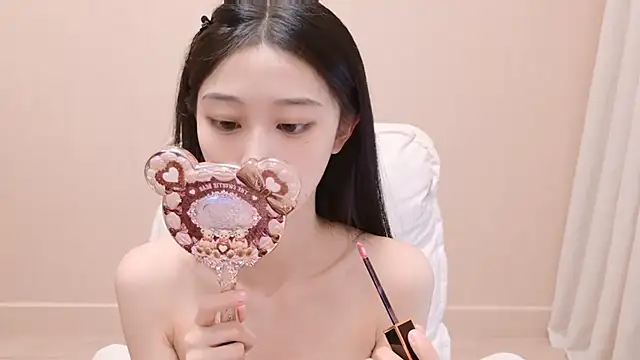 iiiiiiiiiu online show from May 13, 11:49 am
