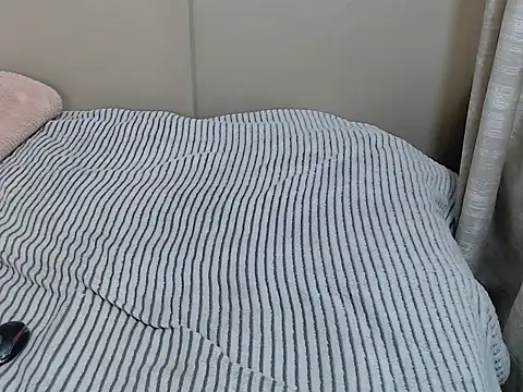 ExtraDoll online show from January 19, 8:10 am