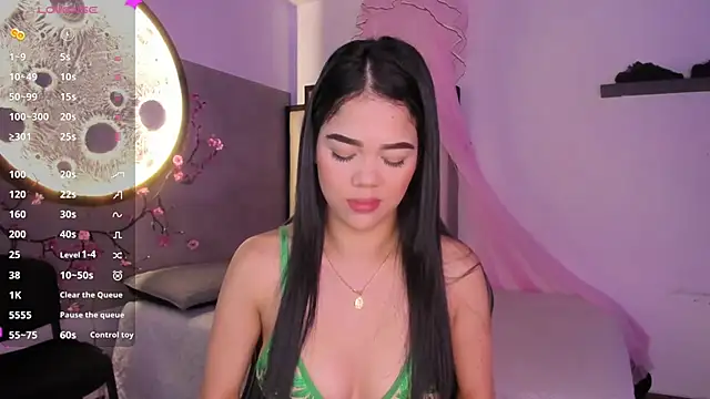 Luna  02 online show from March 12, 11:57 am