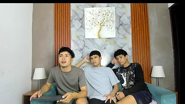 AVENGER BOYS2026 online show from July 18, 8:00 pm