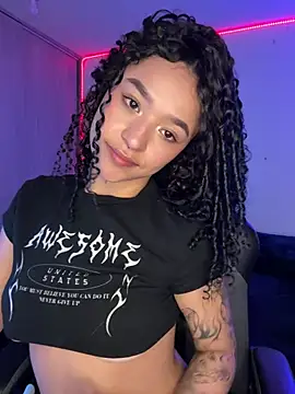 crystal dlun online show from March 17, 8:02 pm