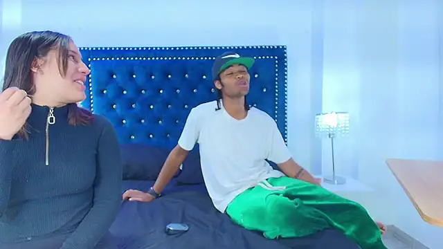 Cristal and luke online show from March 17, 3:54 am