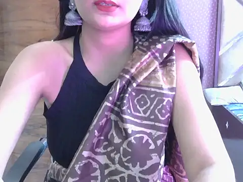 sweet riyaaa online show from June 18, 6:48 am