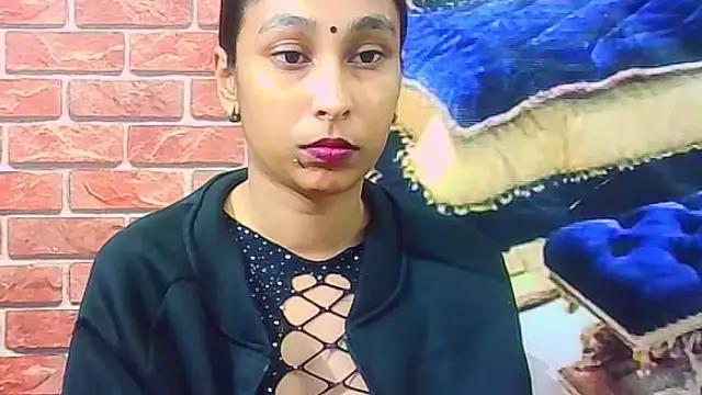 IndianSexyButt online show from June 16, 5:30 am