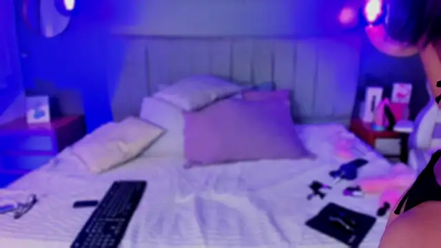 Nathalia stone  online show from May 22, 4:54 am
