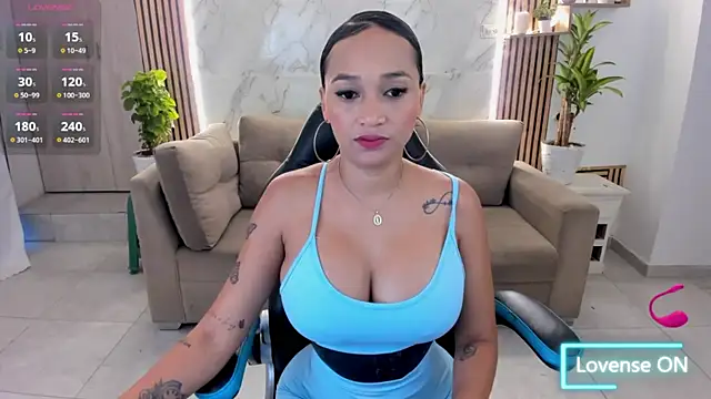 HannaSteyl online show from March 10, 11:25 am