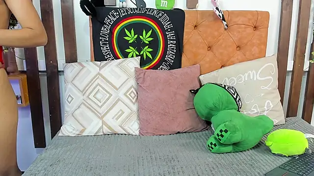 MeowMota  online show from July 29, 8:53 pm