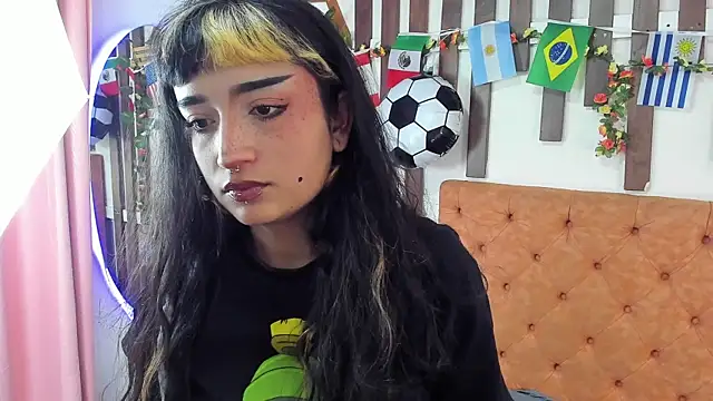 MeowMota  online show from July 14, 6:56 pm