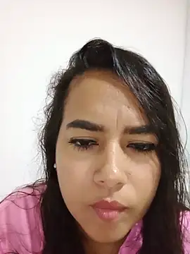 AlanaBosch online show from May 23, 12:31 am