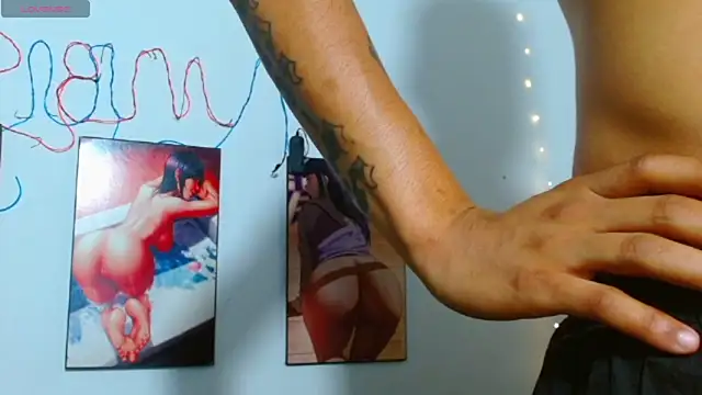 lilithot23 online show from February 14, 1:40 am