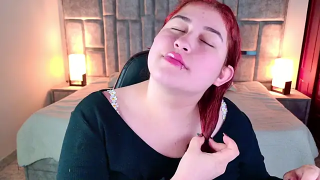 azul veraa online show from July 25, 12:34 pm