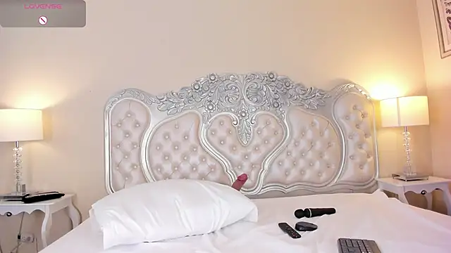 KatheOlson online show from June 11, 2:53 am