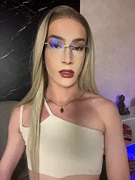Alana Stone online show from July 29, 8:53 pm