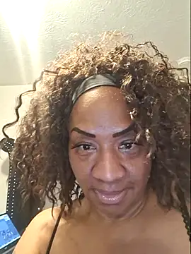 Big Booty Bonnie online show from June 12, 4:09 am
