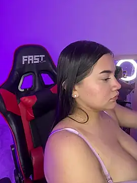 abby gonzales online show from March 12, 7:22 am